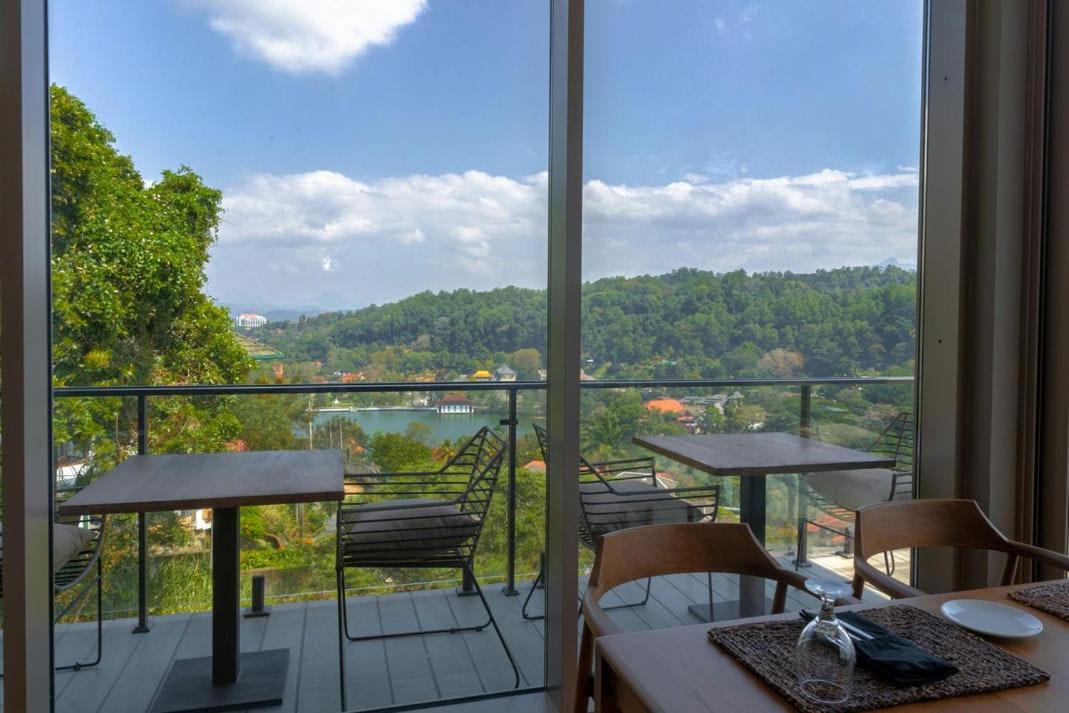 Rivora Heights Hotel Kandy Eksteriør billede