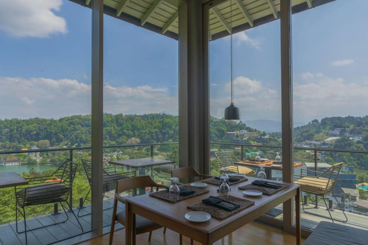 Rivora Heights Hotel Kandy Eksteriør billede